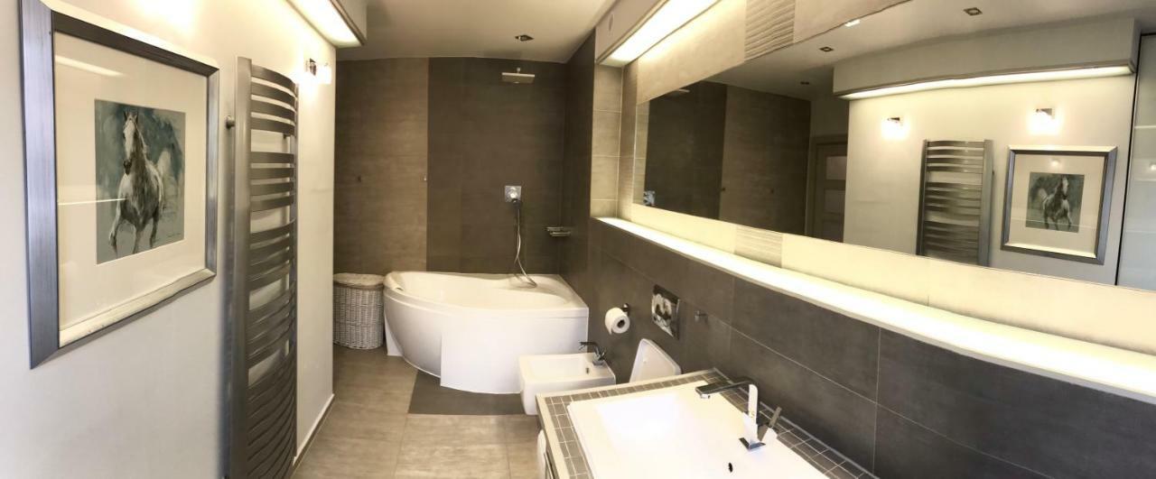 Przystanek Sanok Apartament W Scislym Centrum Exteriér fotografie